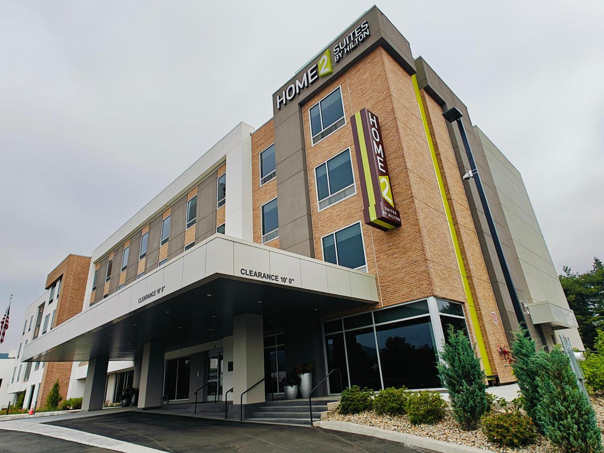 Home2 Suites By Hilton Bristol Exterior photo