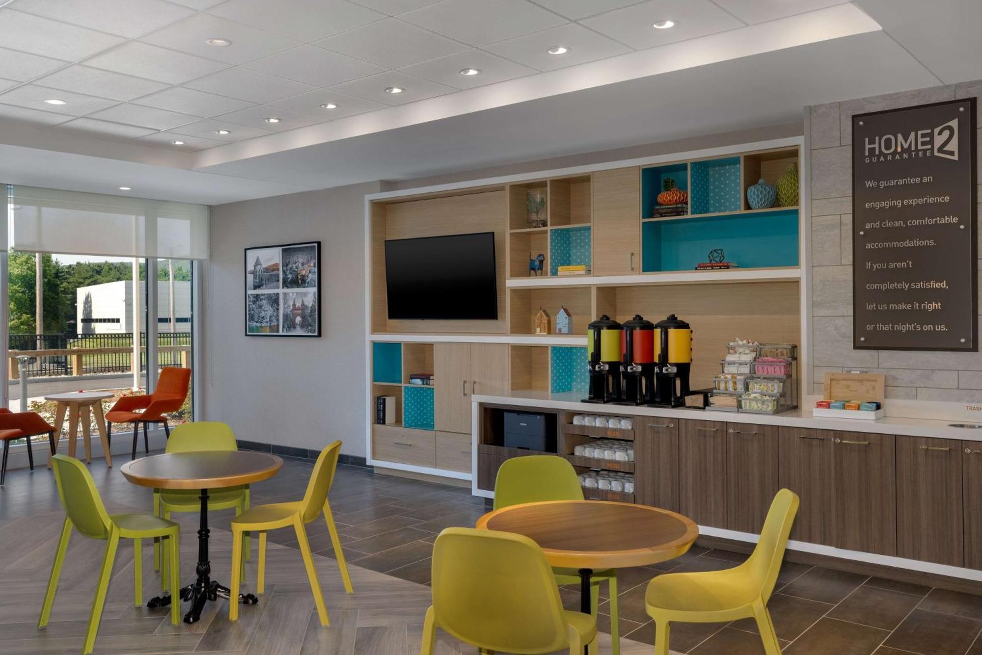 Home2 Suites By Hilton Bristol Exterior photo